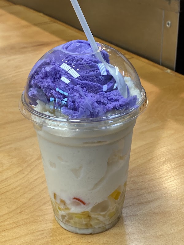 Brown sugar milk tea being prepared at Boba Licious Hillsboro